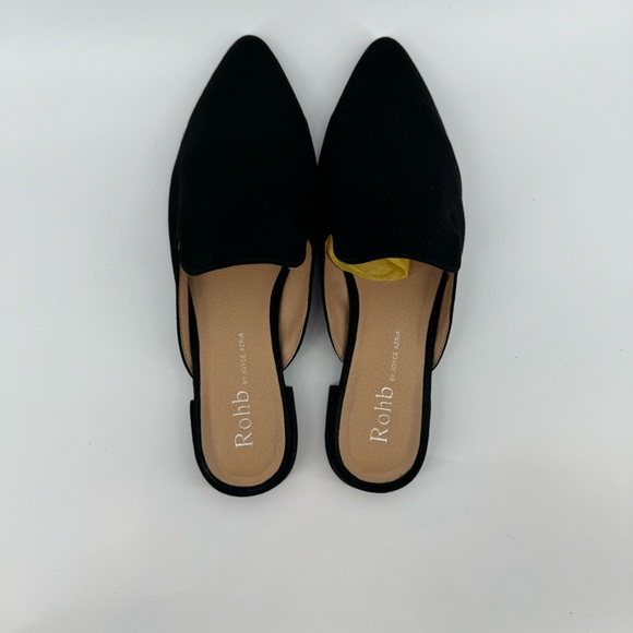 Rohb by Joyce Azria Black Flats with Pointed Toe - Size 9 - Picture 4 of 8
